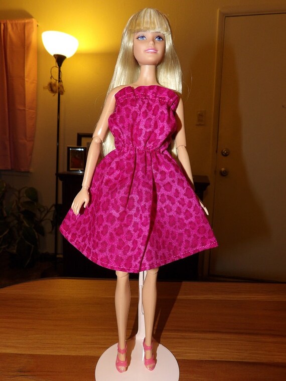 strapless open back dress Billie Pink Leopard Print Long Sleeved Dress main image 0