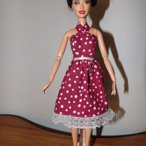 Cute pink & white polka dot halter top dress with lace trim for Fashion Dolls - ed1932