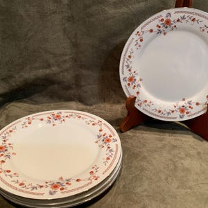 Lot of 4 Dessert/Salad Plates in the Dynasty China Pattern - Exc condition