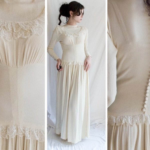 25 percent off  until Friday - 40s - wedding dress - WWII era drop waist - absolutely stunning -  lace trimmed buttoned back dress