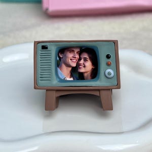 Mini TV photo frame | retro television picture frame | cute desk decor | vintage style photo holder | unique gift for friends & family