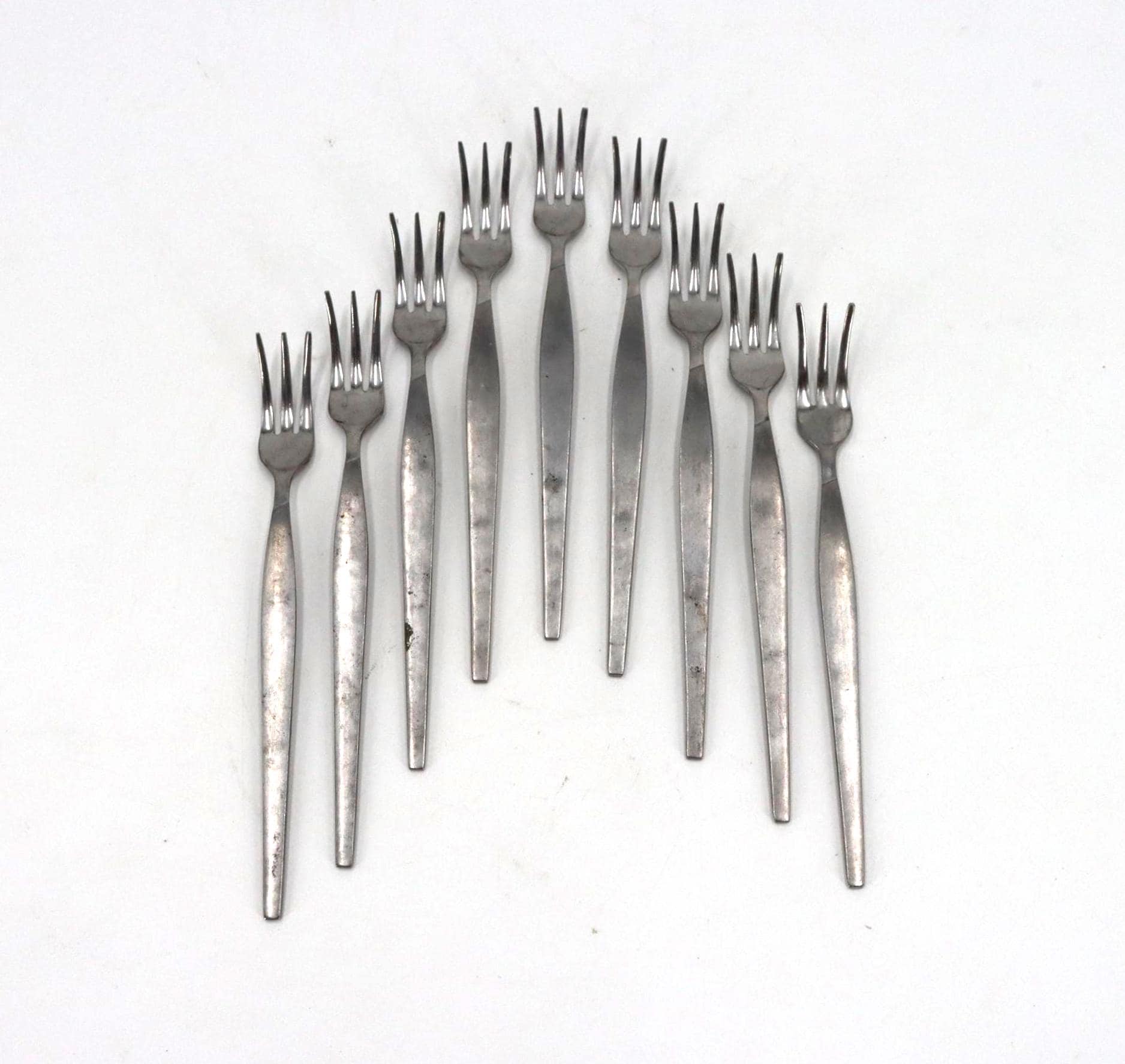 6 Oneida USA Stainless Flatware Rembrandt Cocktail Forks Glossy