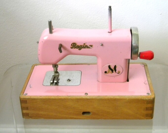 Antique Toy Sewing Machine Etsy
