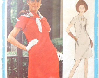 Vintage Vogue Americana 2258 Bill Blass Dress Pattern Size 14