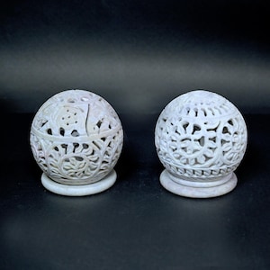 Bougeoir artisanal sculpté sur pierre | Bougeoir décoratif en pierre avec motifs complexes | Décoration d&#39;intérieur unique et idée cadeau