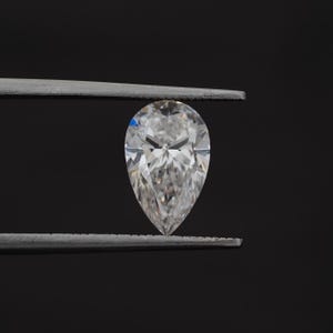 Diamante certificato IGI taglio a pera da 1 ct, diamante taglio a pera per anello di fidanzamento, diamante coltivato in laboratorio per gioielli personalizzati, diamante per lei, diamante CVD