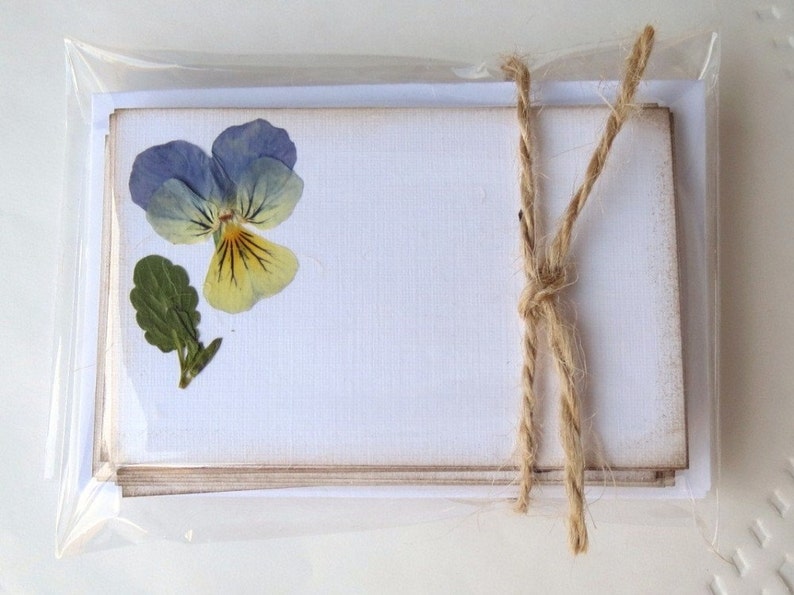 Mini Notes, Enclosure Cards, Pressed Flowers Card Set, 10 Small Flat Cards, Gift Cards image 6