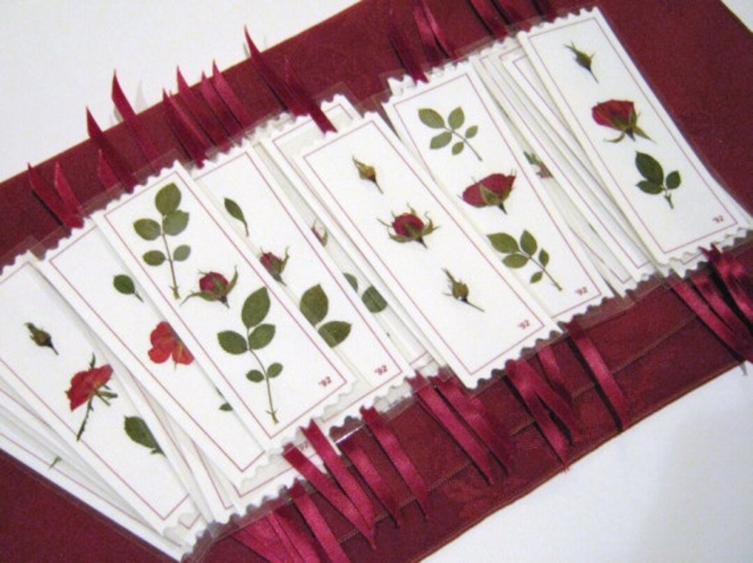 Red Roses Bookmarks Real Pressed Red Rose Bookmark, Laminated With Ribbon - Etsy