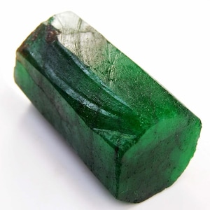 Pietra grezza di smeraldo colombiano certificato da 270,20 carati: cristallo curativo verde