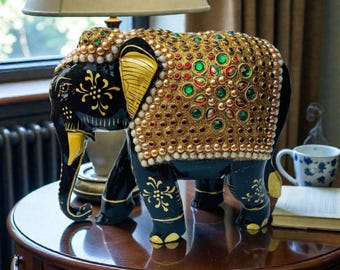 Ręcznie rzeźbiona figurka słonia z eukaliptusa – wystrój boho folk art