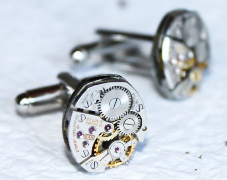 Steampunk Cufflinks BULOVA Petite Oval Vintage Silver 17 Rubies Watch Movement 100% Matching Men Steampunk Cufflinks / Cuff Links Gift image 2