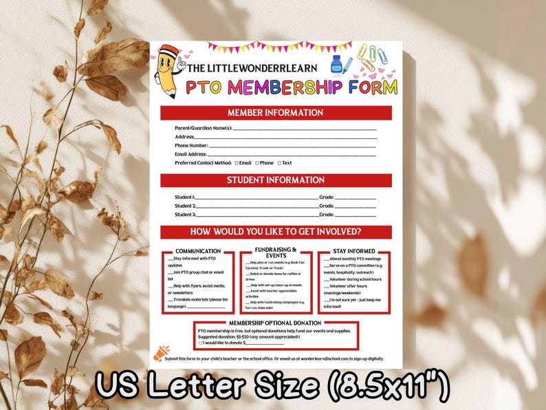 Peut inclure: Un formulaire d'adh&eacute;sion PTO rouge et blanc avec des sections pour les informations des membres et des &eacute;tudiants, et des fa&ccedil;ons de s'impliquer. Le formulaire est au format US Letter (21,6 x 27,9 cm). Le logo Little Wonderrlearn est en haut.