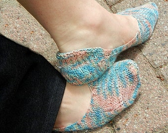 Footie Sock Knitting PDF Pattern, customize to fit your foot, Flat Shoe Socks, Ballet Slippers, Peep Sockette, Download Digital Pattern,