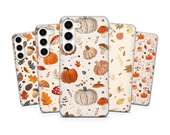 Puede incluir: Cinco fundas para teléfono con diseños otoñales. Cada funda presenta un diseño único de calabazas, setas, hojas y bellotas en tonos naranja, marrón y crema. Las fundas están diseñadas para adaptarse a varios modelos de teléfono.