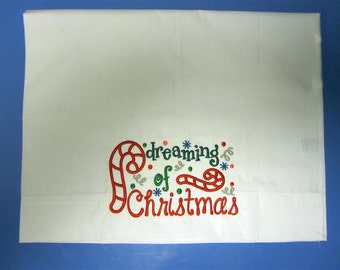 Pillow case - Embroidered dreaming of Christmas