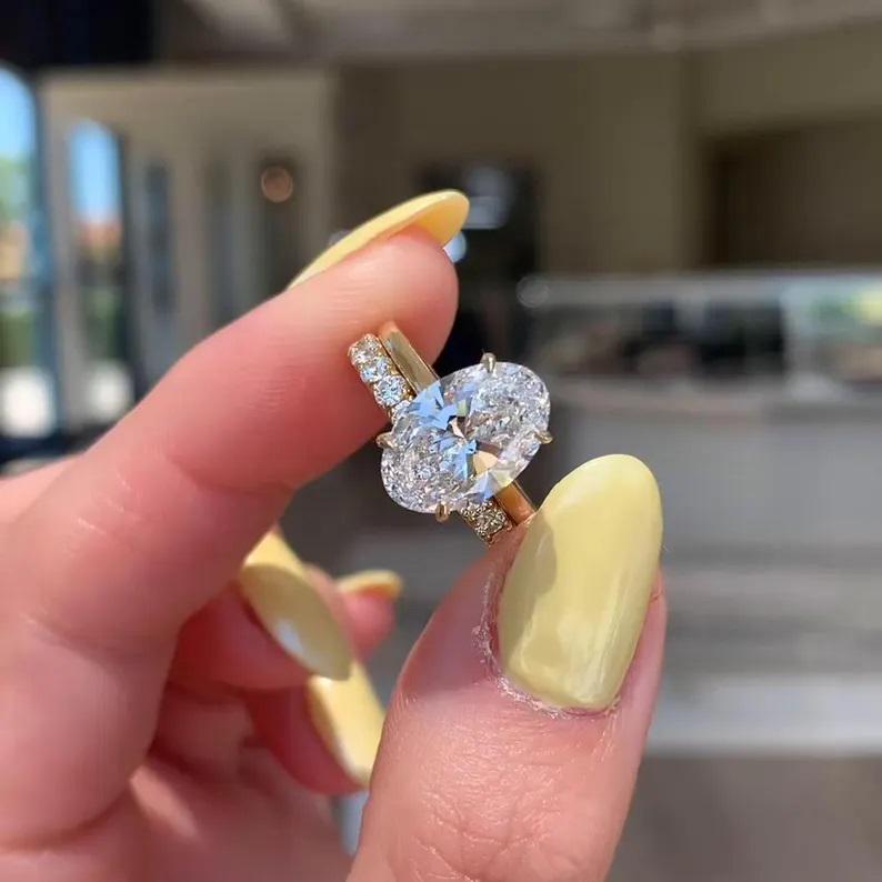 Oval Moissanite Engagement Ring Set | 14K Yellow Gold Bridal Set - Etsy