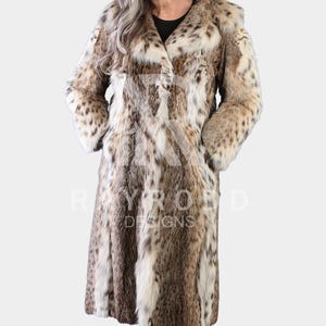 Luxurious Real Lynx Fur Coat - Full Length Spotted Fur Overcoat - Vintage Style Winter Fur Jacket for Women - Elegant Warm Outerwear