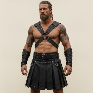 Warrior Kilt Harness Set - Black Leather Combat Kilt & Straps - Viking LARP Cosplay Gear - Men's Festival Wear