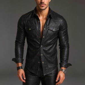 Herenhemd van echt lamsleer: handgemaakt, slim-fit model met lange mouwen in westernstijl