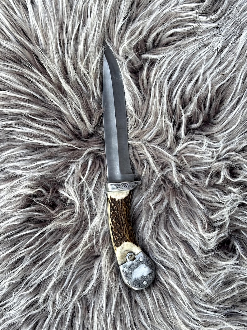 Witcher 3 Feline knife replica Cat School blade Geralt cosplay prop display