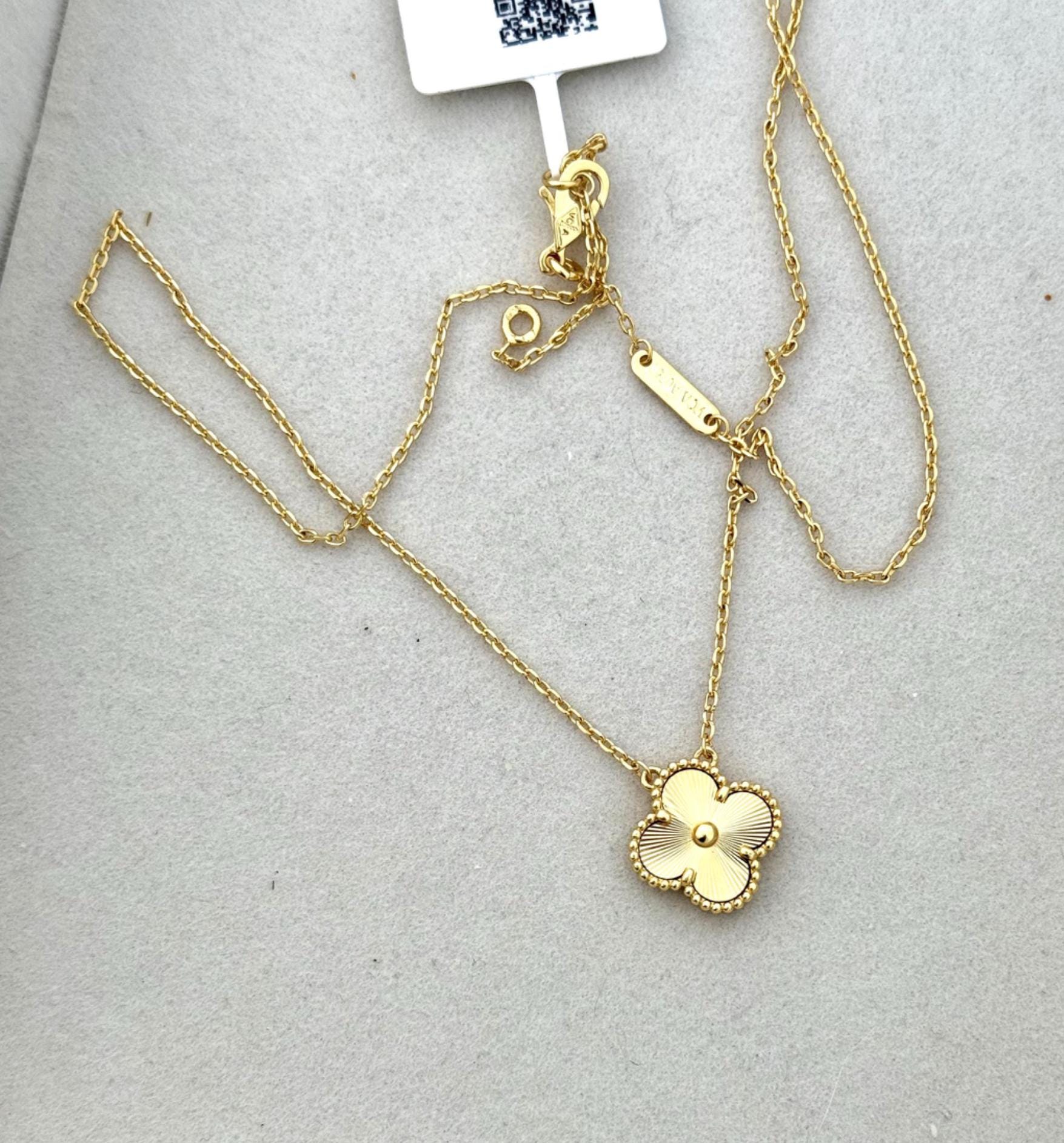 Van Cleef Necklace Gold Australia