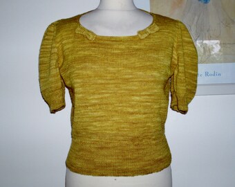 1940s style hand knitted jumper/sweater, hand knitted bows. 4 ply fine, quality yarn. UK 14 US 10.