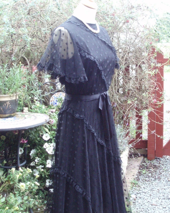 1950s Vintage Black Lace Spot  Lace and net dress… - image 3