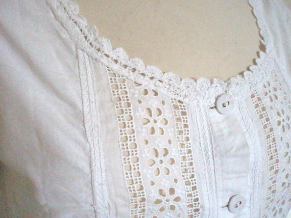 White Cotton Camisole Edwardian Women's. Small - image 2