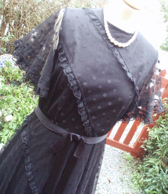 1950s Vintage Black Lace Spot  Lace and net dress… - image 2