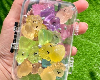 Glow-in-Dark Unicorn Resin Figurines in Mini Suitcase, Kids Gift