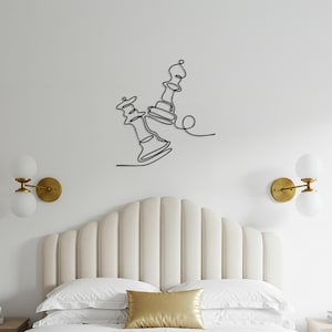 Abstract Chess Pieces Metal Wall Art – Modern Line Art King and Queen for Game Room, Office, Minimalist Decor, Gift for Chess Lovers