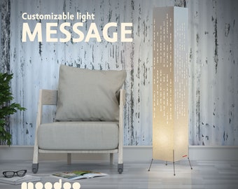 Moodoo MESSAGE – Lampe lumineuse personnalisable – 107 cm (3'6) sur support métallique | Décoration de salon moderne | Lampe en papier bio avec votre propre message