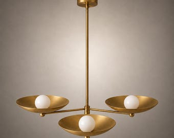 Italienischer Stilnovo Messing Kronleuchter, Mid Century Modern 3 Globe Deckenleuchte, Minimalist Anhänger