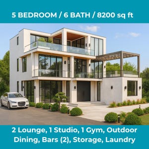 Peut inclure: Une maison blanche moderne à plusieurs étages avec de grandes fenêtres et un toit plat. Une voiture est garée dans l'allée et la maison est entourée d'aménagements paysagers. Le texte en haut indique "5 CHAMBRES / 6 SALLES DE BAINS / 761.8 m²". Le texte en bas indique "2 Salons, 1 Studio, 1 Salle de sport, Salle à manger extérieure, Bars (2), Rangement, Buanderie".