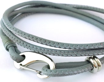 MCBC010604) 2.5mm Genuine Nappa Leather with Stainless Steel Shrimp Clasp Bracelet (19cm / 7 1/2")