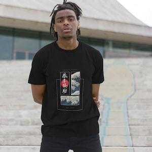Japanese Wave T Shirt – Great Wave Kanagawa Inspired Tee – Traditional Japanese Writing – Unisex Asian Art Streetwear Shirt