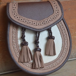 Scottish Handmade Brown Leather Kilt Sporran with 3 Tassels Vintage Brown Leather  Scottish Full Dress Sporran With Chain & Belt