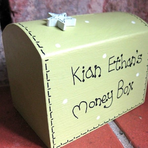 Money Box Personalised image 1