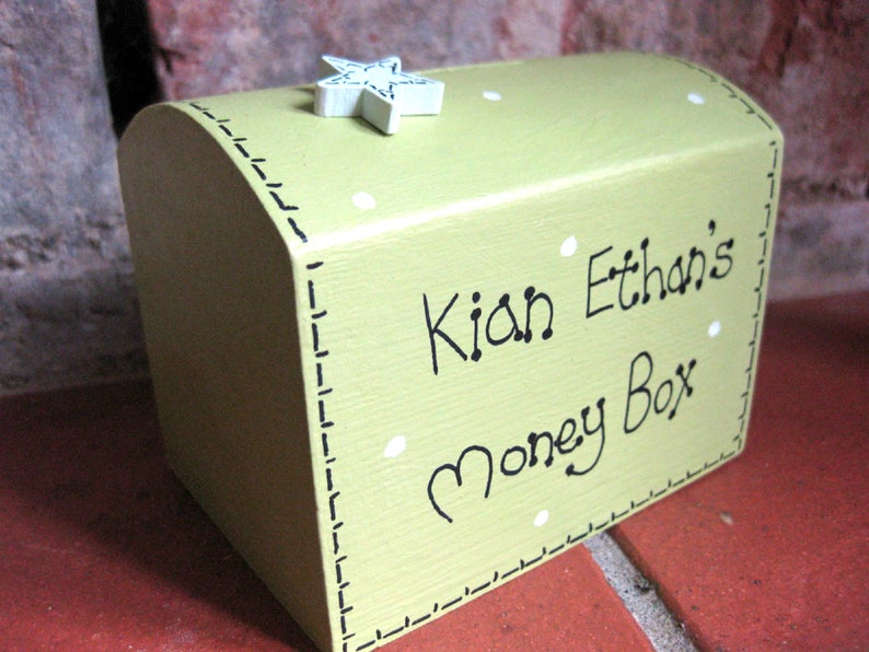 Money Box Personalised image 1