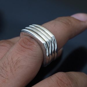 Minimalistisk fyrkantig ring i sterling 925 silver, set om 4 - unika geometriska stapelband