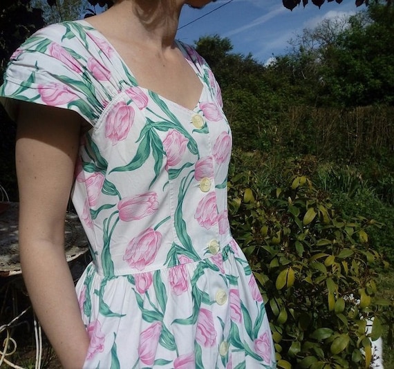 80s Vintage Floral Sleeveless Dress / Spring Stra