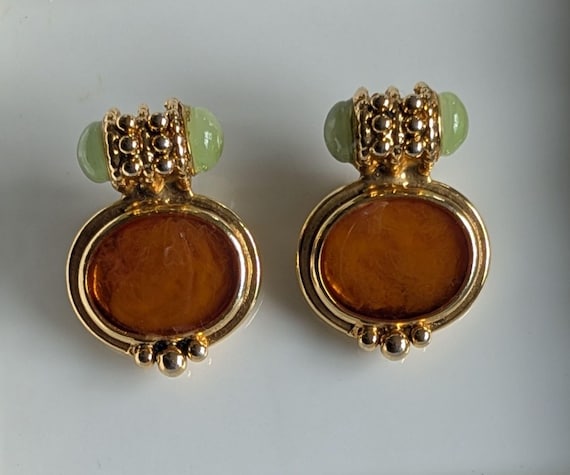 Vintage gold-tone metal clips-on earrings Giorgio Armani