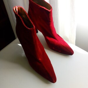 Vintage YVES SAINT LAURENT Red Velvet Ankle Boots Ysl Pointed Toe High Heels Runway Ankle Boots Us7 image 3