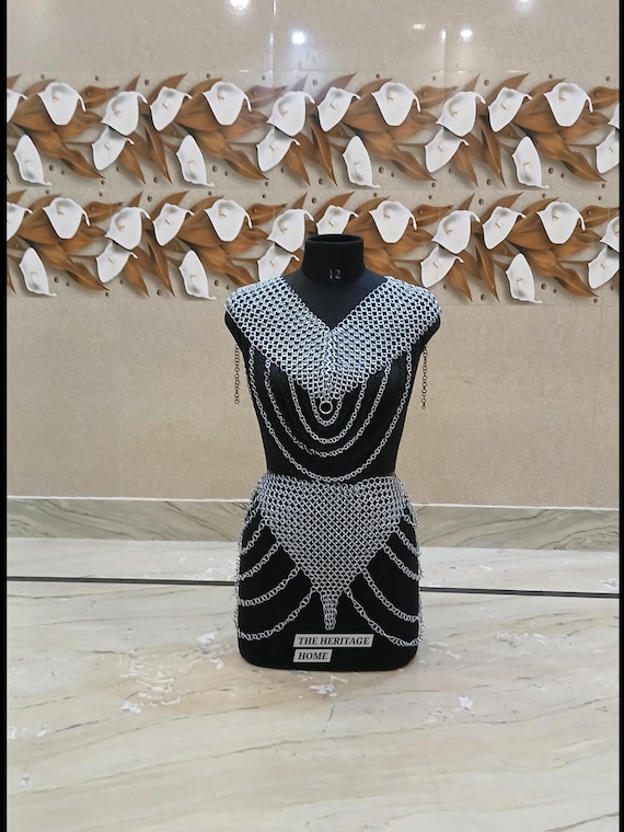 Handmade Chainmail Dress for Women  Chainmail Body Jewelry Outfit   Festival Body Chain Armor  Boho Chain Dress  Metal Chain Skirt & Top -  Etsy Israel