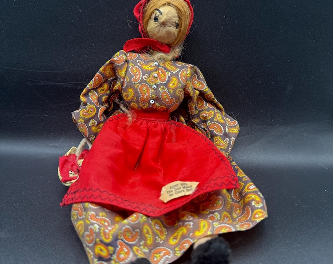 Vintage Ozark Folk Art Doll "Aunt Boo The Doll Maker" Walnut Head Shelf Sitter with Basket and Babies 9"