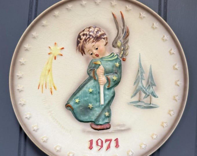 1971 M.J. Hummel First Edition Annual Plate | Goebel W. Germany | Collector’s Wall Plate