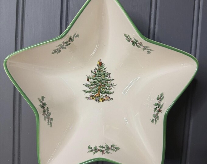 Spode Christmas Tree Star-Shaped Bowl – S3324-A4 – Made in England