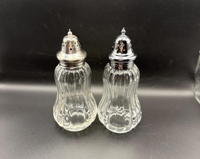 Vintage Ribbed Glass Salt and Pepper Shakers Set, Clear Pressed Glass Chrome Plated Lids, Mid-Century Tableware Dining Decor