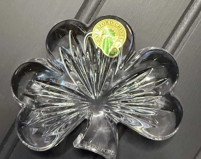 WATERFORD Solid Clear Crystal 3 Leaf Clover Shamrock Paperweight
