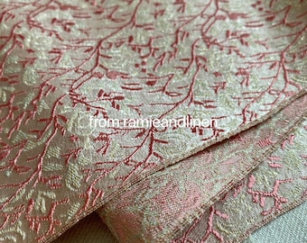 silk fabric, 38 M/M, light golden lurex lame yarn, floral brocade silk and rayon blend fabric, half yard by 44" wide